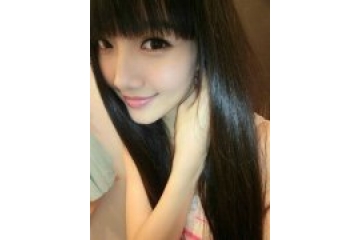 飘逸长发系可爱女生图片
