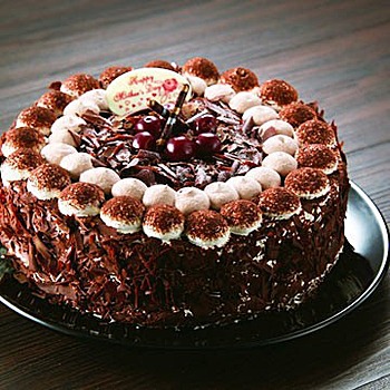黑森林蛋糕图片