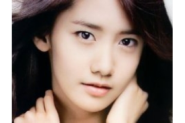 韩国公认10大零整容美女-第八名林允儿
